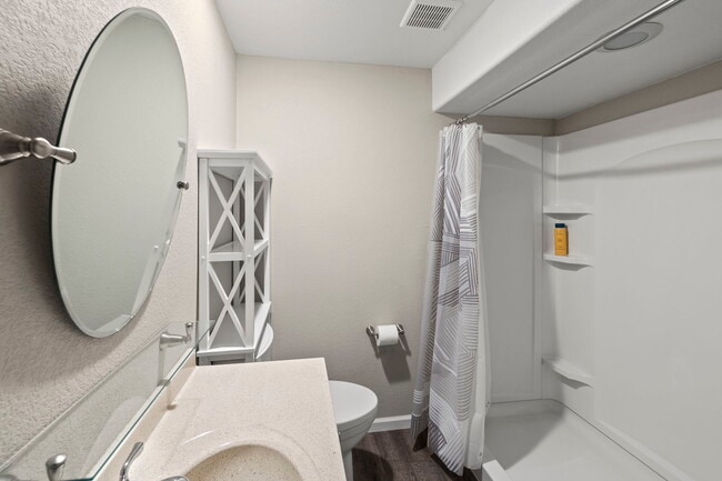 Building Photo - 626 Rolling Rock Point