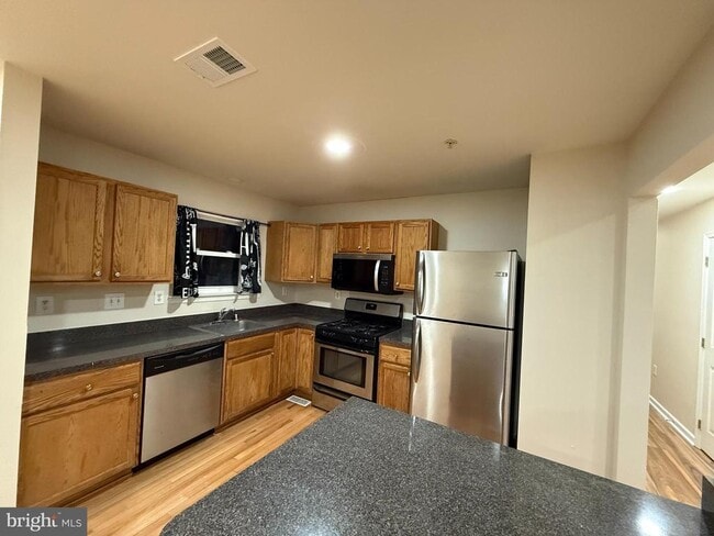 Foto del edificio - 8514 Dangerfield Rd