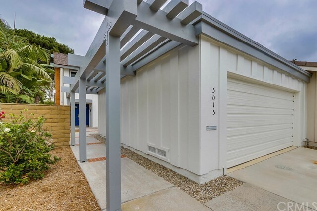 Building Photo - 5015 Paseo De Vega