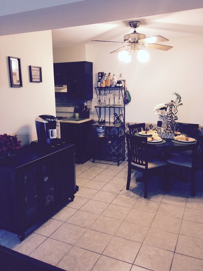 Foto del edificio - 7120 166th St