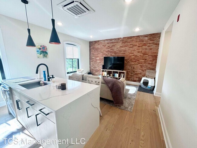 Foto del edificio - 1 br, 1 bath House - 649 N 15th St