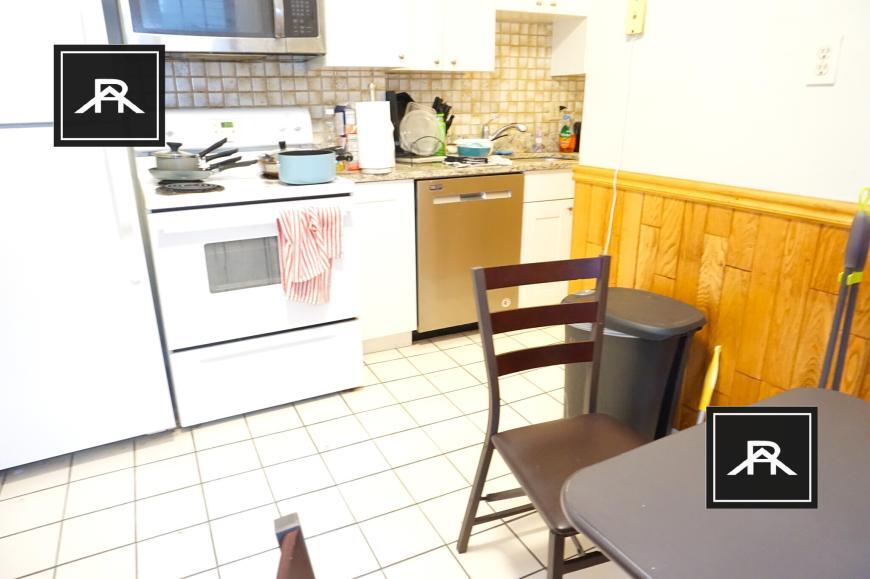Foto principal - 2 bedroom in Brighton MA 02135