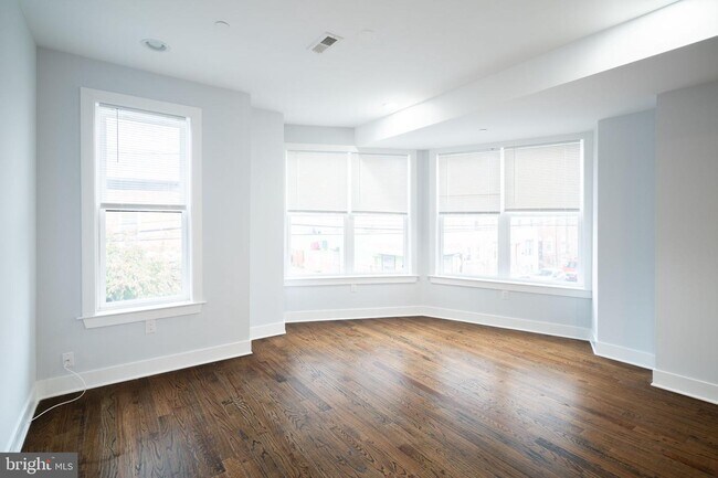 Foto del edificio - 1241 S 24th St