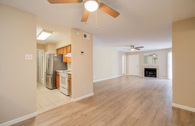 Foto del edificio - 8787 Brae Acres Rd