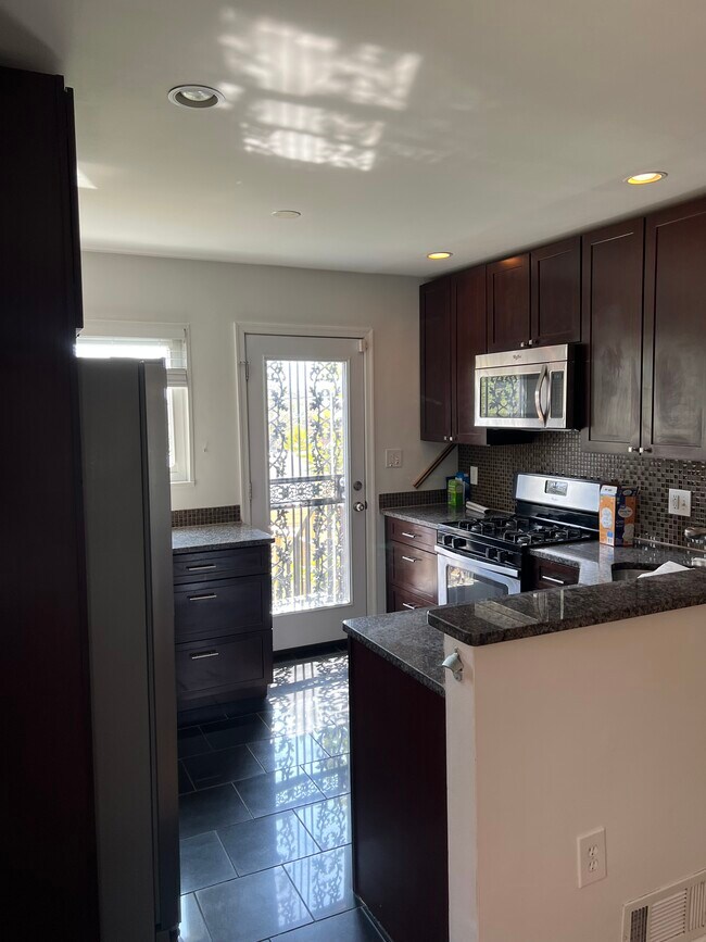 Foto del edificio - 5296 Chillum Pl NE