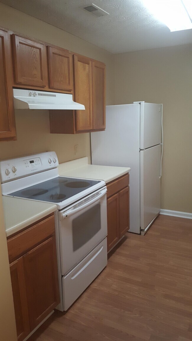 Building Photo - 3751 Waldrop Ln