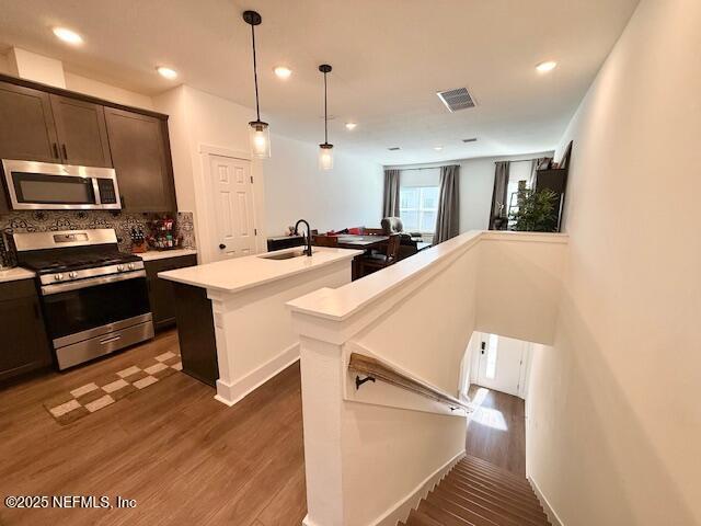 Foto del edificio - 11114 Quasar Ct