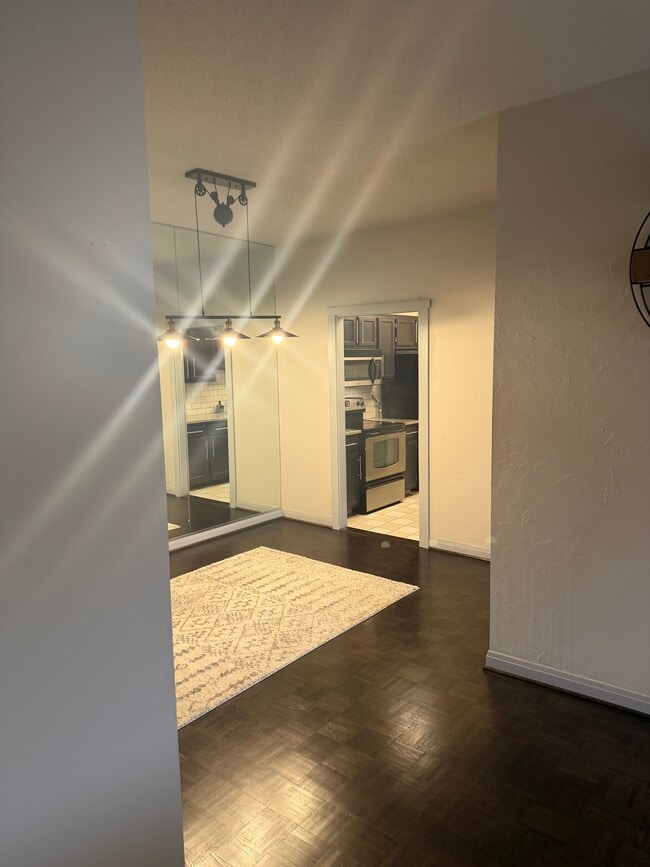 Foto del edificio - 145 15th St NE