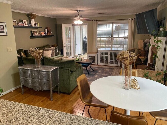 Foto del edificio - 5021 David Pl