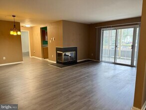 Building Photo - 115 Federal Ct