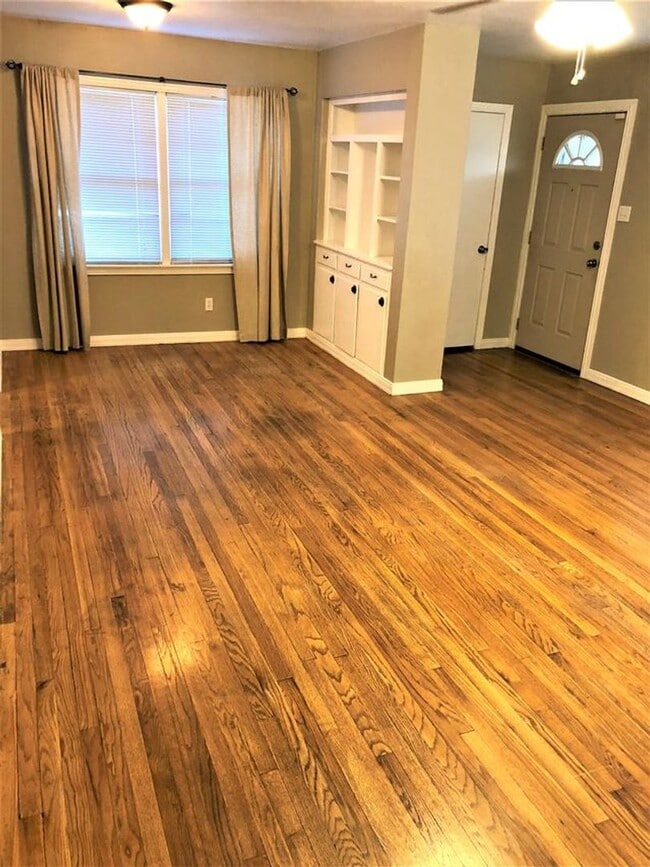 Foto del edificio - 3019 42nd St