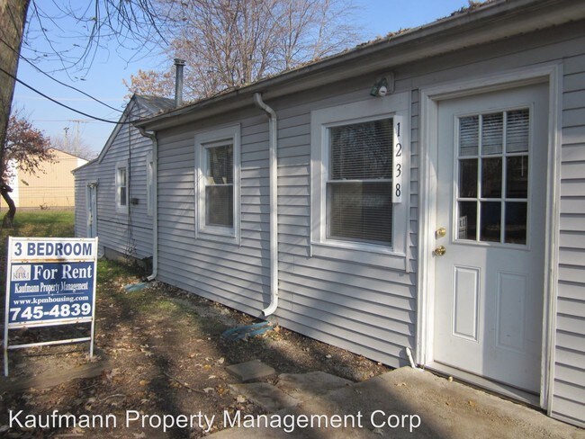 Building Photo - 1236 Scott Ave