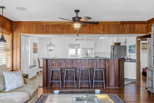 Building Photo - 217 S Atlantic Ave