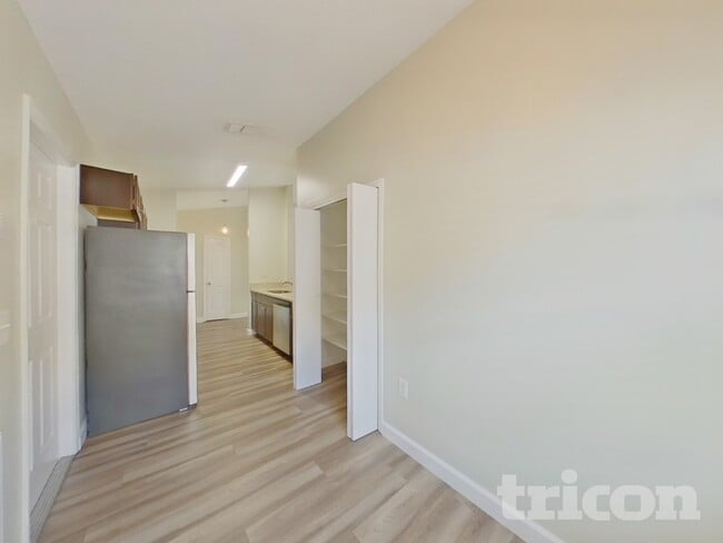 Building Photo - 2107 Flintlock Blvd