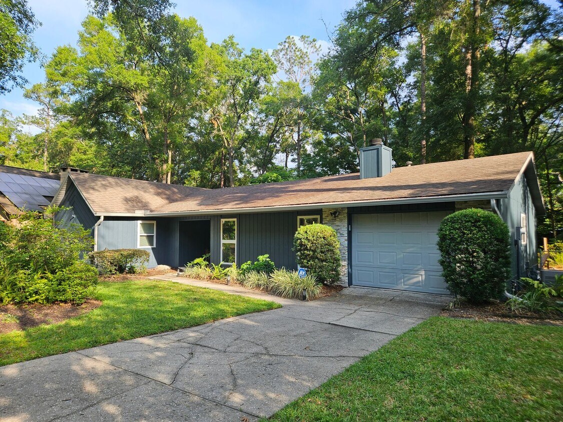 7605 SW 7th Pl, Gainesville, FL 32607 House Rental in Gainesville, FL