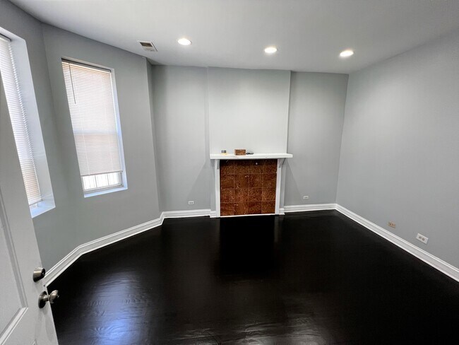 Foto del edificio - 6148 S May St