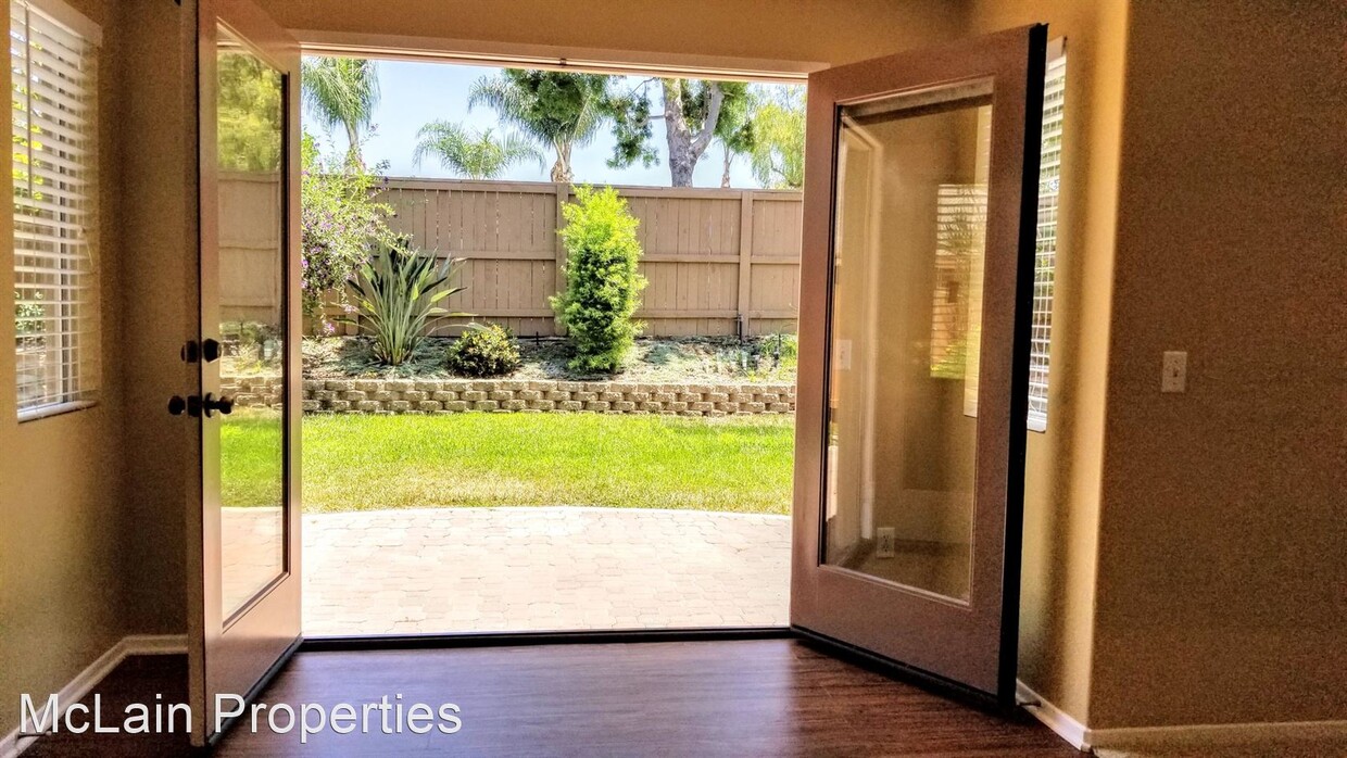 Foto principal - 4 br, 2.5 bath House - 372 Spring Canyon Way
