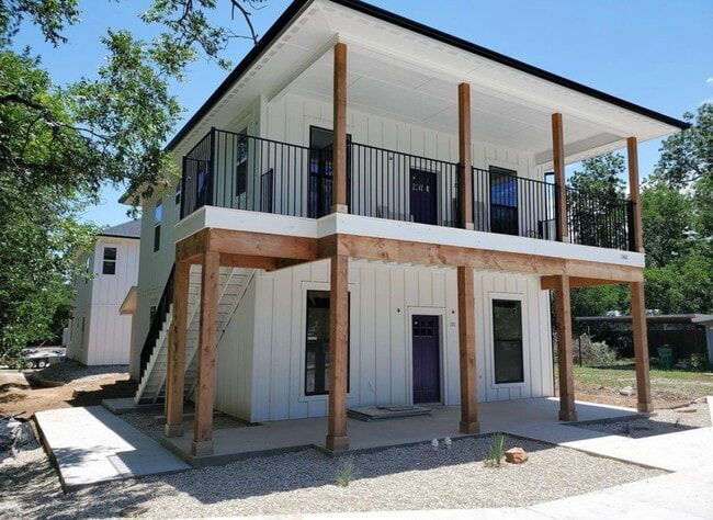Building Photo - 1360 W Mc Neill