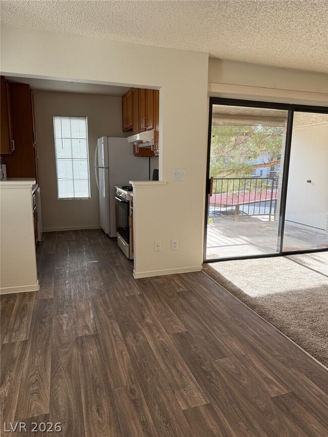 Building Photo - 4824 Nara Vista Way