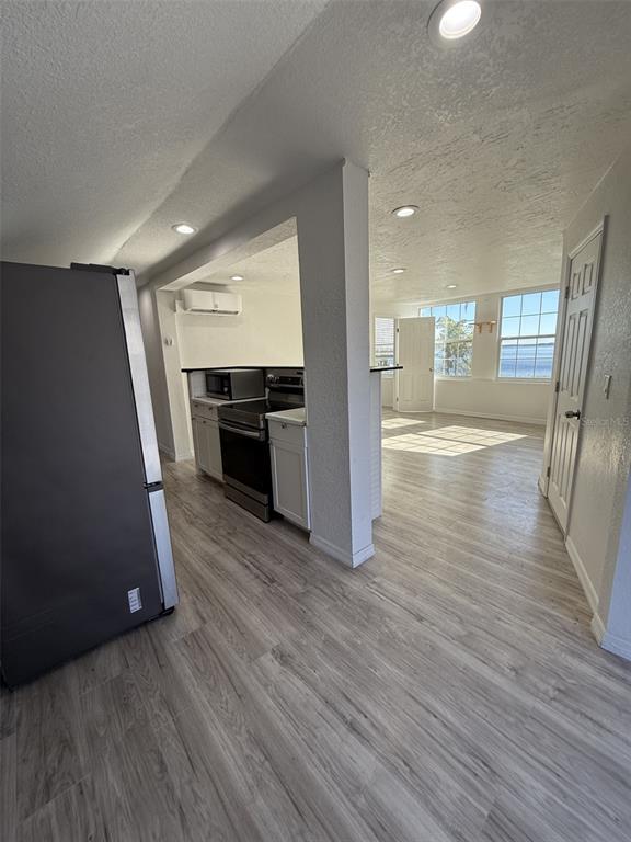 Foto del edificio - 5930 Alligator Lake Shore W