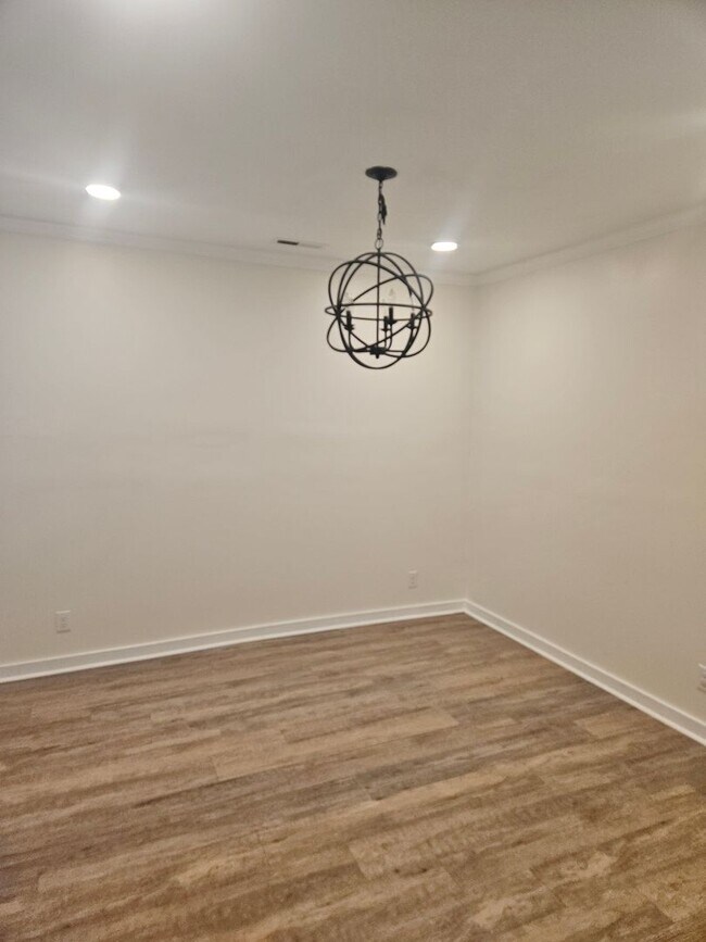 Foto del edificio - 807 2nd Ave NE