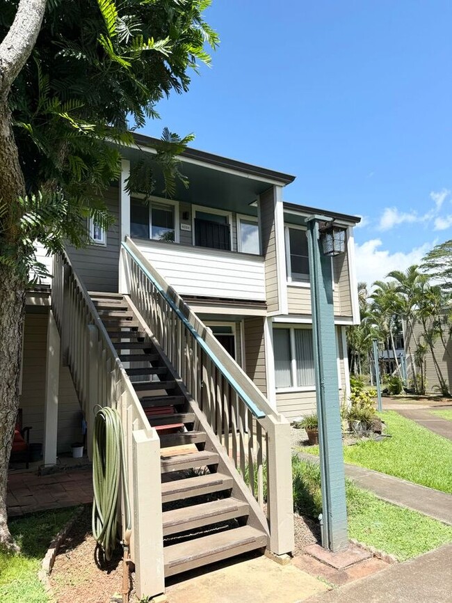 Building Photo - Mililani Terrace - 2-bedroom 1 bath townho...