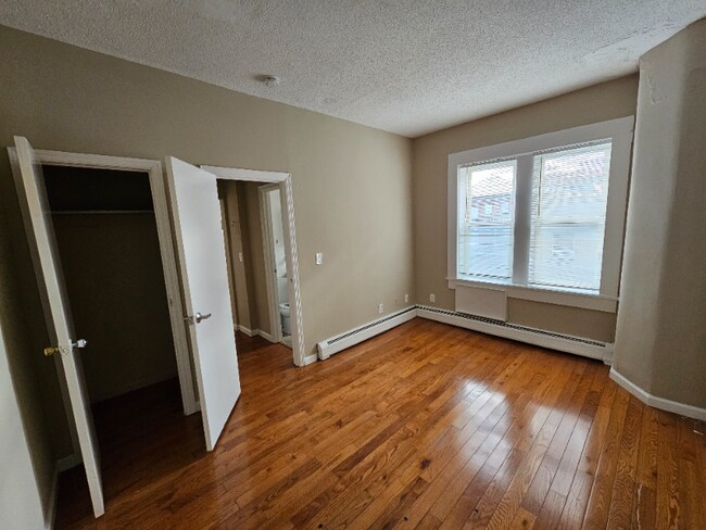 Foto del edificio - 335 Wells St