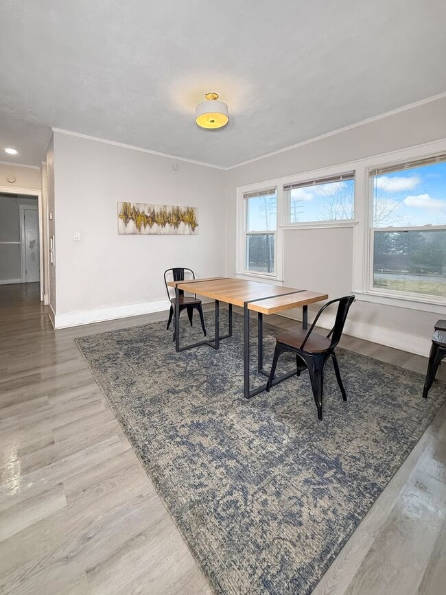 Building Photo - Calvert Duplex (The Shirley)