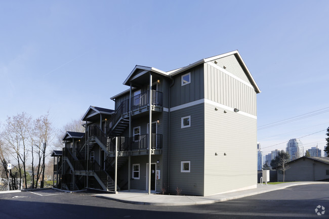 Building Photo - The Waterford Apartments