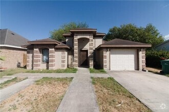 Building Photo - 2805 Delta Dr