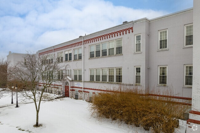 Building Photo - Joseph Presti Sr. Apartments