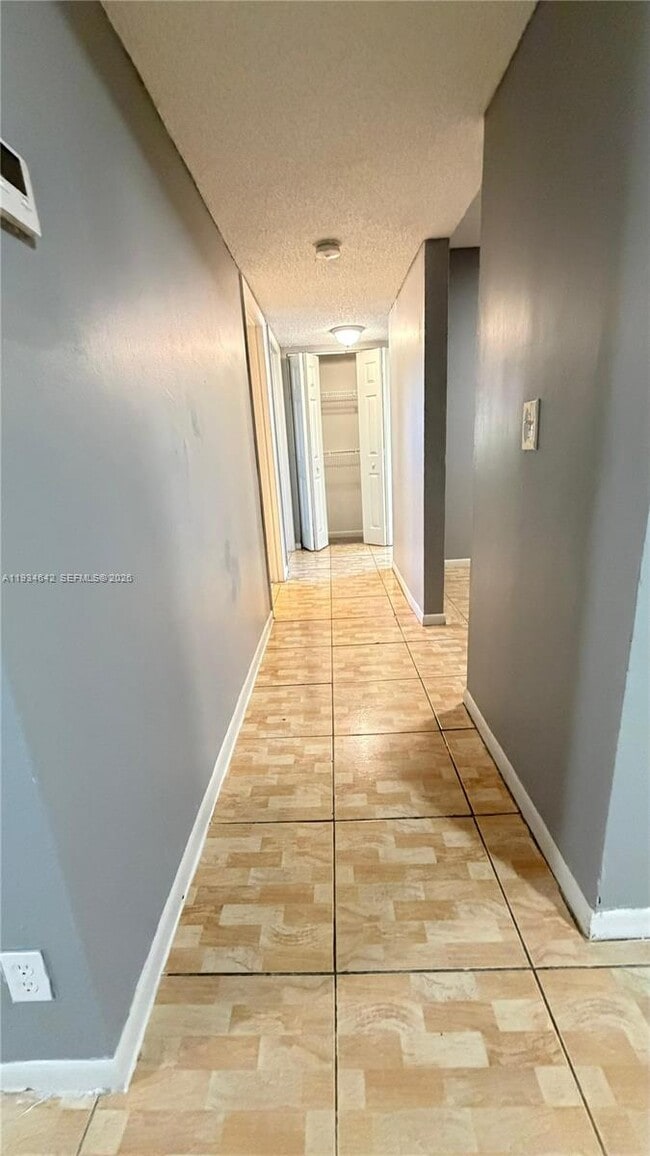 Building Photo - 11575 Royal Palm Blvd