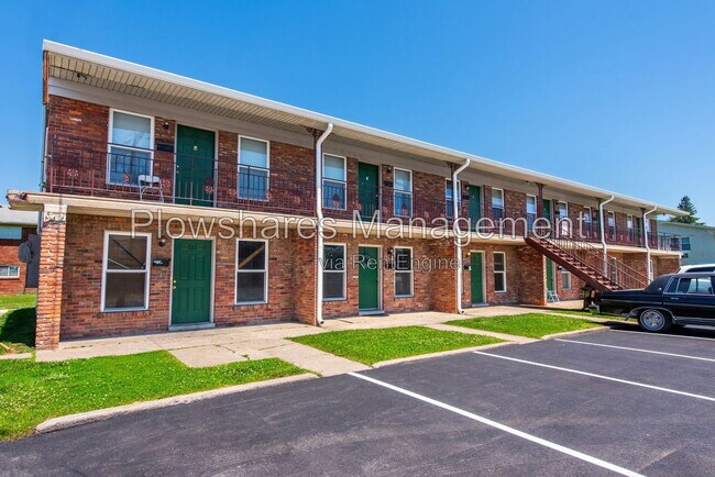 Foto del edificio - 3277 Chinquapin Ln