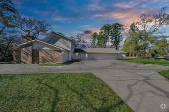 Building Photo - 3130 Old Houston Rd