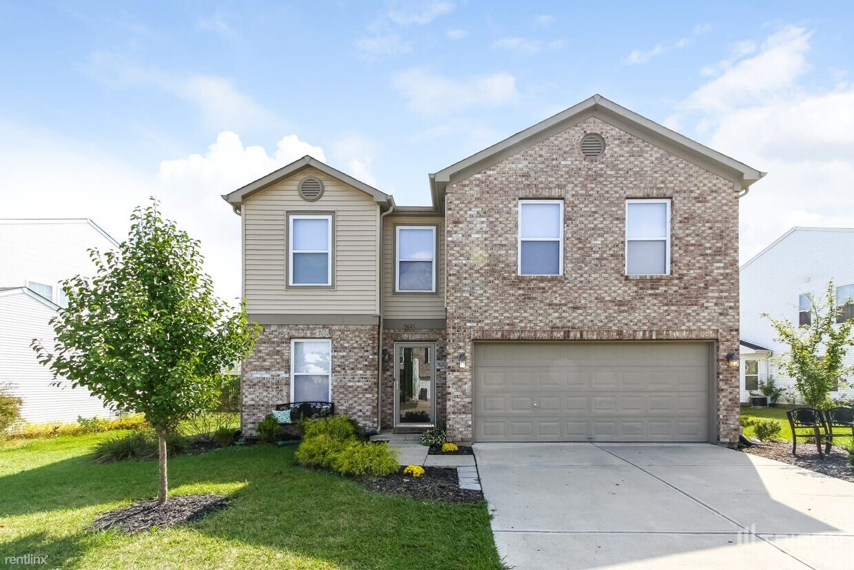 Foto principal - 5621 Grassy Bank Dr