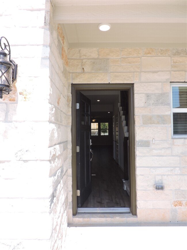 Foto del edificio - 7219 Cherrybark Oak Dr