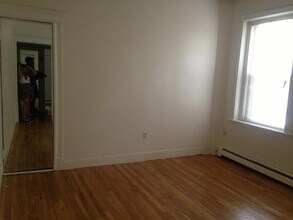 Building Photo - 15 Colborne Rd
