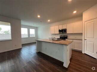 Building Photo - 409 Petty Wy