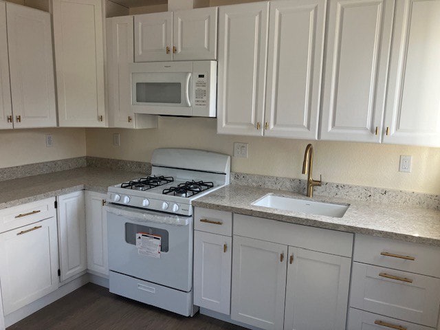 Foto del edificio - 574 Yosemite Way