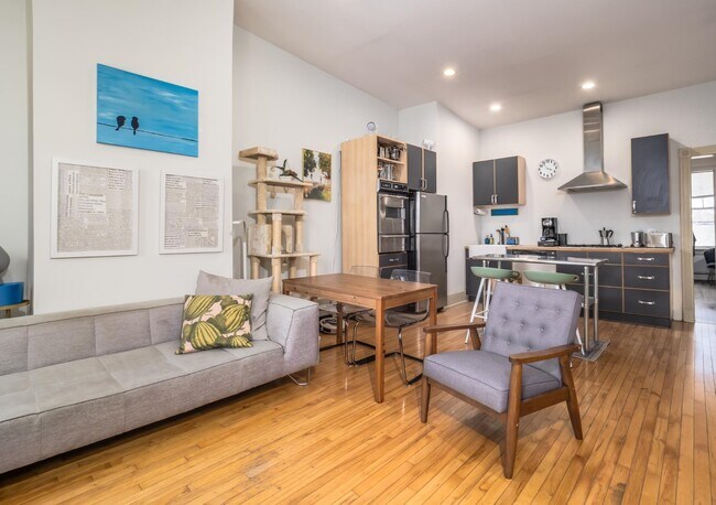 Foto del edificio - 225 Pine St