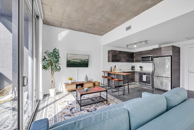 Foto del edificio - 245 SE 1st St