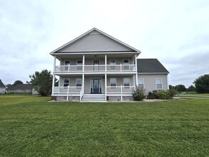 Building Photo - 2100 Aylett Dr
