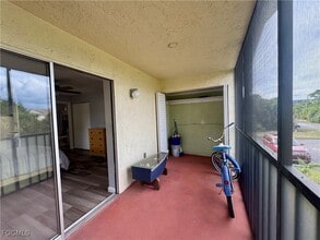 Building Photo - 8061 Country Rd