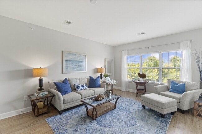 Building Photo - Saltmeadow Bay