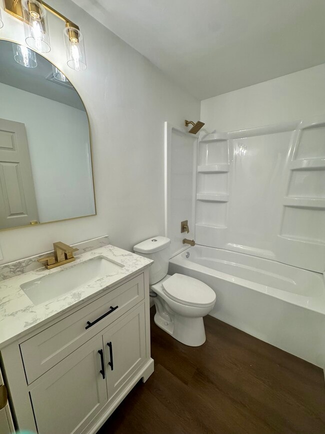 Building Photo - 2518 13th St