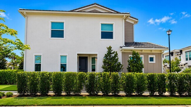 Foto del edificio - 16454 Helix Ct