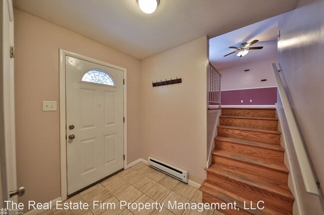 Building Photo - 4 br, 1.5 bath House - 521 Mountain View Rd