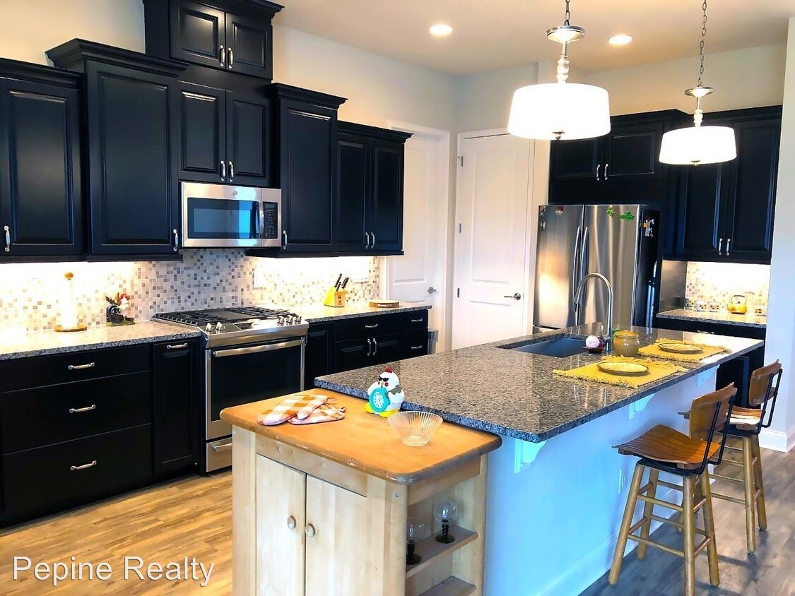 Building Photo - 4 br, 2 bath House - 3258 SW 117th Terrace