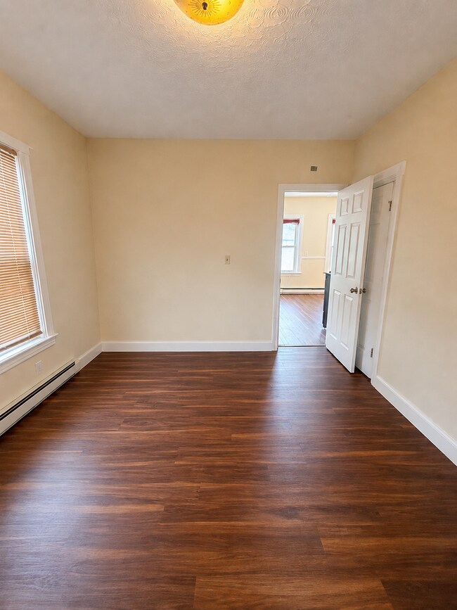 Bedroom 2 - 37 Bowers St