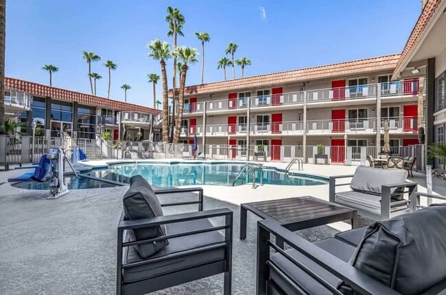 Foto del edificio - Fully Equipped Aparthotel! Tour Today and ask about our amenity package!